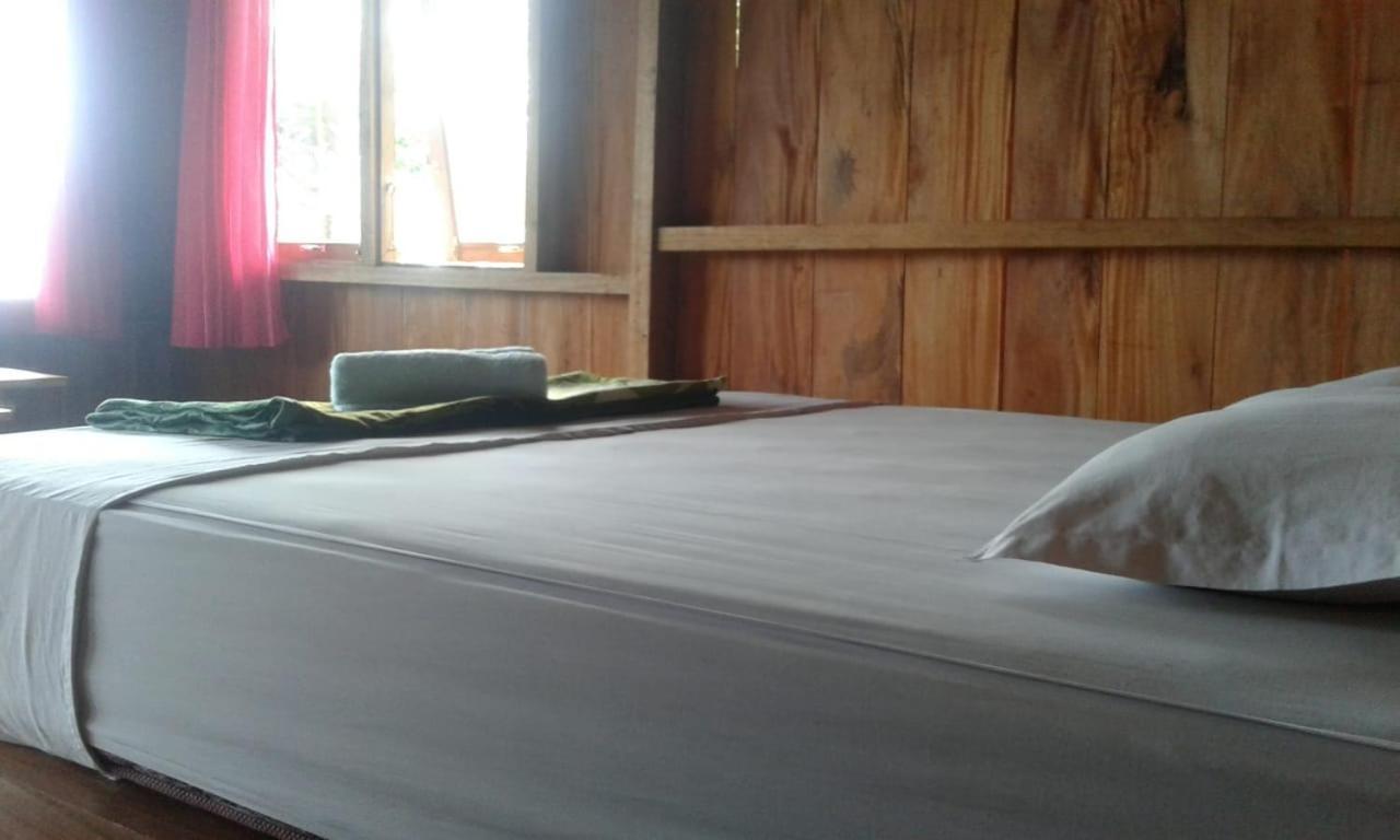 Bagoes View Cottages Maninjau Exterior foto